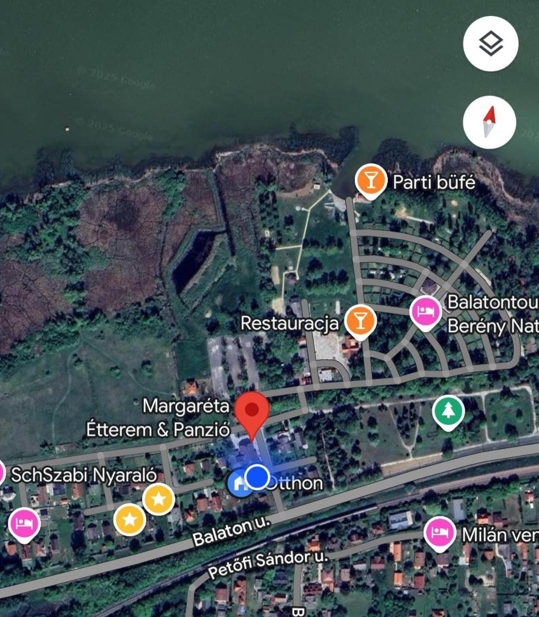 Margareta Etterem Es Vendeghaz Gasthaus Balatonberény エクステリア 写真